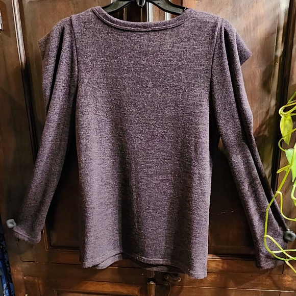 Vocal Sweater. Item #2760 - Picture 2 of 8